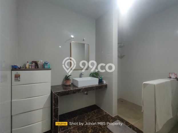 HARGA SPESIAL! Rumah Premium area Batam Centre, Batam, Luas 285m2m² LB 300m2m² BISA KPR! HARGA SPESIAL! Rumah Premium area Batam Centre, Batam, Luas 285m2m² LB 300m2m² BISA KPR!
