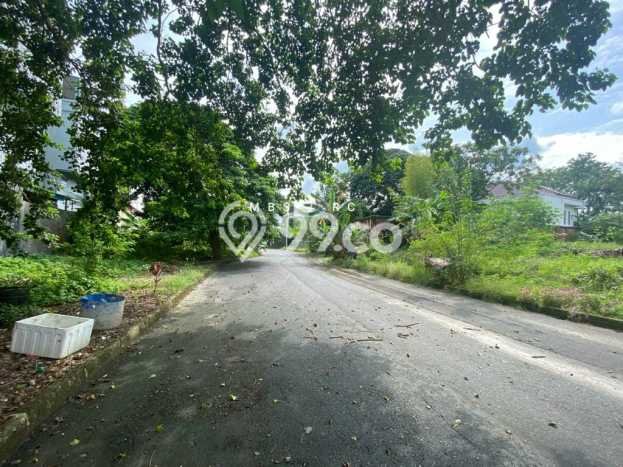 Tanah di Batam Centre, Luas 848m², Dekat Jalan Utama Tanah di Batam Centre, Luas 848m², Dekat Jalan Utama