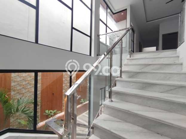 DIJUAL CEPAT! Rumah Ready Stock Lokasi Premium Batam Centre, LT 284m² LB 550m² DIJUAL CEPAT! Rumah Ready Stock Lokasi Premium Batam Centre, LT 284m² LB 550m²