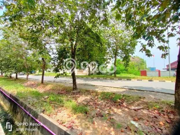 AREA PREMIUM! Ruko di Batam Centre, Luas 758m², Pusat Bisnis AREA PREMIUM! Ruko di Batam Centre, Luas 758m², Pusat Bisnis