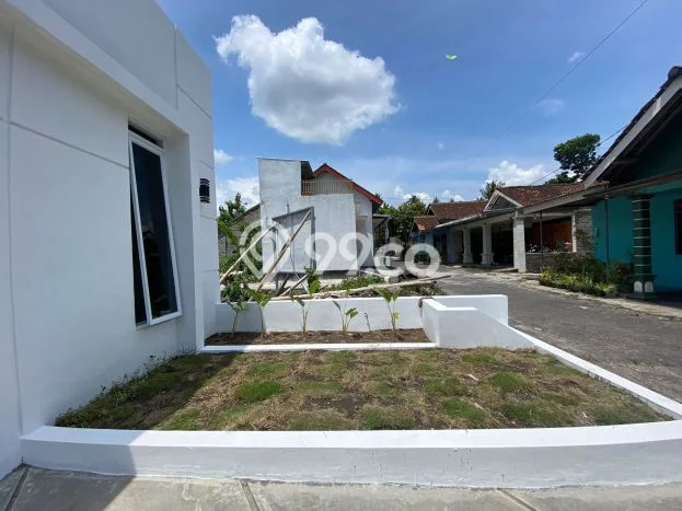 Dijual Rumah Pesan Bangun 300jutaan Dekat Exit Toll Manisrenggo Dijual Rumah Pesan Bangun 300jutaan Dekat Exit Toll Manisrenggo