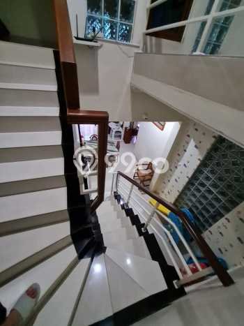 Hot Offer Hunian Mewah Ideal dan Luas di Jatinegara, Jakarta Timur Hot Offer Hunian Mewah Ideal dan Luas di Jatinegara, Jakarta Timur
