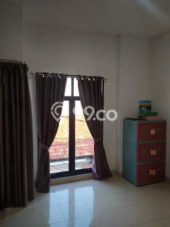 Hunian Cantik Modern Lb 217m2 di Johar Baru, Jakarta Pusat Hunian Cantik Modern Lb 217m2 di Johar Baru, Jakarta Pusat