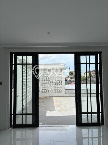 Hot Offer Hunian Mewah Ideal dan Luas di Cempaka Putih, Jakarta Pusat Hot Offer Hunian Mewah Ideal dan Luas di Cempaka Putih, Jakarta Pusat