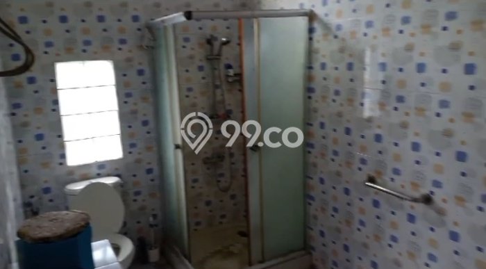 Lokasi terbaik! Rumah siap pakai dikontrakkan di Pulo Gadung LB 200m2 Lokasi terbaik! Rumah siap pakai dikontrakkan di Pulo Gadung LB 200m2