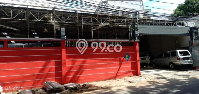 Ruko disewakan di Cempaka Putih Jakarta Pusat dengan luas bangunan 400m2 Ruko disewakan di Cempaka Putih Jakarta Pusat dengan luas bangunan 400m2