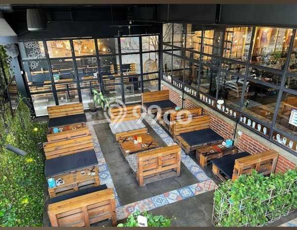 Ruko disewakan di Tebet Jakarta Selatan dengan luas bangunan 700m2 Ruko disewakan di Tebet Jakarta Selatan dengan luas bangunan 700m2