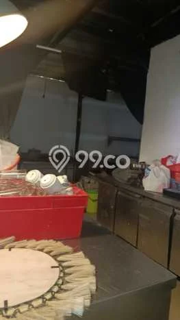 Unit Komersial Disewakan di Jakarta Timur Area Strategis Harga Kompetitif Unit Komersial Disewakan di Jakarta Timur Area Strategis Harga Kompetitif