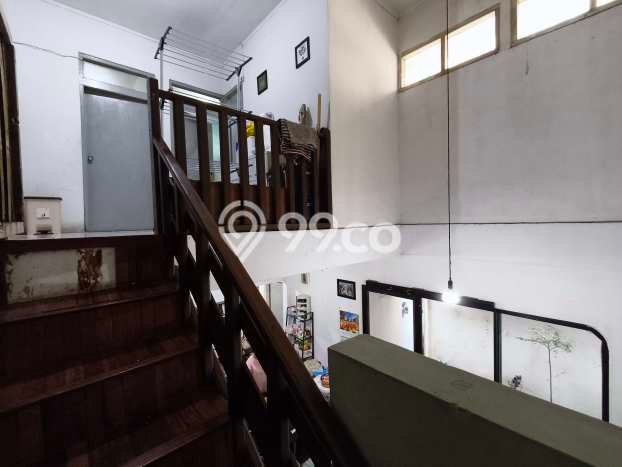Hunian Cantik Minimalis Lb 150m2 di Antapani, Bandung Hunian Cantik Minimalis Lb 150m2 di Antapani, Bandung