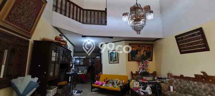 Rumah Modern 5 KT LT 162m2 di Buah Batu Rumah Modern 5 KT LT 162m2 di Buah Batu