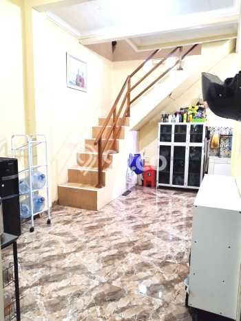 Jual Rumah Strategis Bagus Punya 2 KT di Ciputat Tangerang Selatan SHM Jual Rumah Strategis Bagus Punya 2 KT di Ciputat Tangerang Selatan SHM