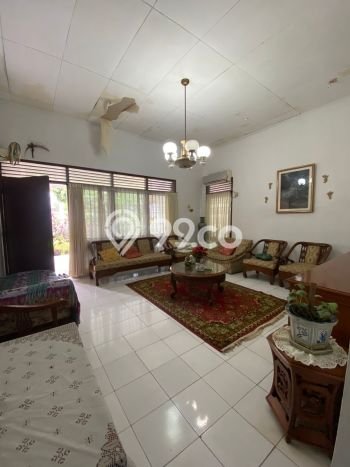 Siap Huni Rumah Mewah 7 Kamar di Pesanggrahan Dekat ke Mana Saja Siap Huni Rumah Mewah 7 Kamar di Pesanggrahan Dekat ke Mana Saja