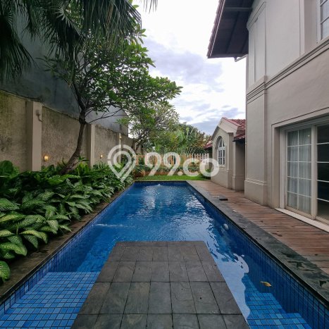 Disewakan Rumah Murah di Kemang Jakarta Selatan dengan 5 KT Disewakan Rumah Murah di Kemang Jakarta Selatan dengan 5 KT