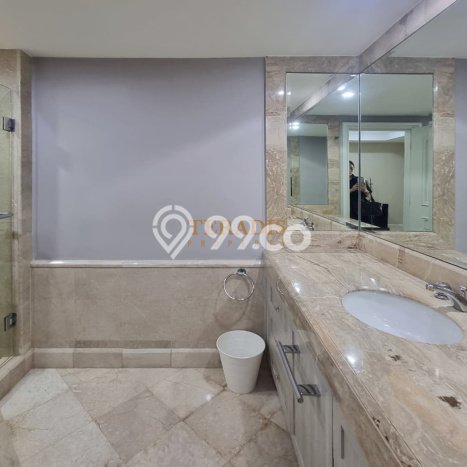 Apartemen Sewa 3 Kamar Murah Siap Huni di Jakarta Selatan, Luas 174m2 Apartemen Sewa 3 Kamar Murah Siap Huni di Jakarta Selatan, Luas 174m2
