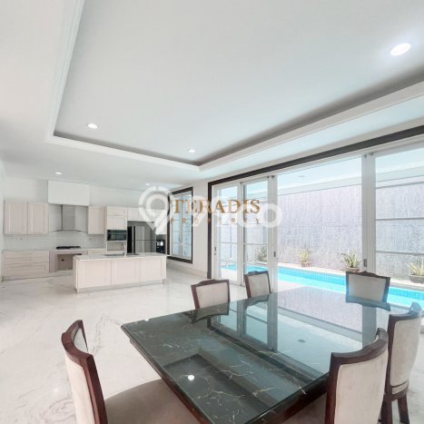 Rumah Sewa Jakarta Selatan LT 280m2 LB 270m2 Kawasan Bangka Rumah Sewa Jakarta Selatan LT 280m2 LB 270m2 Kawasan Bangka