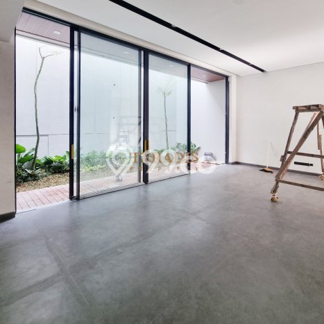 Dijual Rumah Premium dengan Fasilitas Sekitar Komplit di Cilandak, Jakarta Selatan Dijual Rumah Premium dengan Fasilitas Sekitar Komplit di Cilandak, Jakarta Selatan