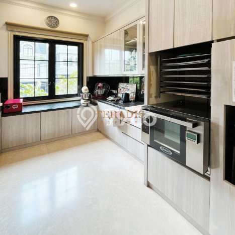 Dijual Rumah Elit Exclusive di Kebayoran Baru, Jakarta Selatan Dijual Rumah Elit Exclusive di Kebayoran Baru, Jakarta Selatan