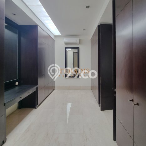Jarang Ada! Rumah Sewa 5 Kamar Nyaman Siap Huni Pejaten Jarang Ada! Rumah Sewa 5 Kamar Nyaman Siap Huni Pejaten
