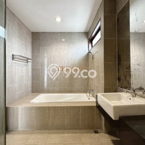 Dijual Rumah Mewah Exclusive di Cilandak, Jakarta Selatan Dijual Rumah Mewah Exclusive di Cilandak, Jakarta Selatan