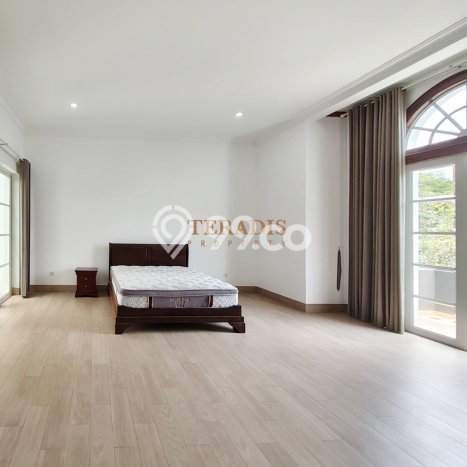 Rumah Sewa Jakarta Selatan LT 280m2 LB 270m2 Kawasan Bangka Rumah Sewa Jakarta Selatan LT 280m2 LB 270m2 Kawasan Bangka