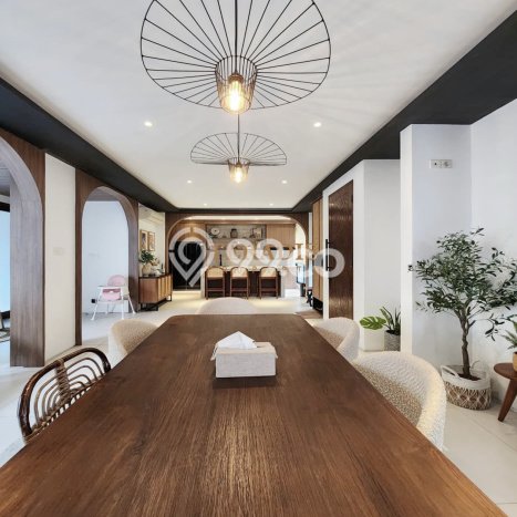 Rumah Luxury Modern Tanpa Renovasi di Pondok Indah Jakarta Selatan Rumah Luxury Modern Tanpa Renovasi di Pondok Indah Jakarta Selatan