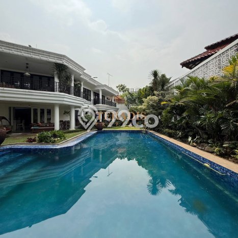 Ready to Use! Premium House LT 1200m2 Desain Modern di Kemang Ready to Use! Premium House LT 1200m2 Desain Modern di Kemang
