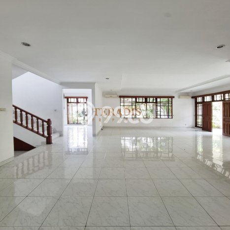 Jarang Ada! Rumah Kontrakan 3 Kamar Bagus Siap Huni Kemang Jarang Ada! Rumah Kontrakan 3 Kamar Bagus Siap Huni Kemang