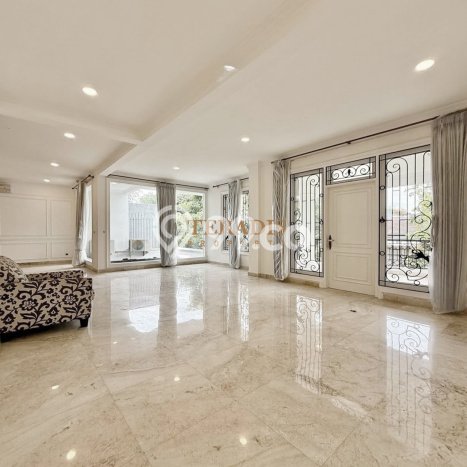 Dijual Rumah Luas Megah Dengan View Eksklusif di Pondok Indah, Jakarta Selatan Dijual Rumah Luas Megah Dengan View Eksklusif di Pondok Indah, Jakarta Selatan