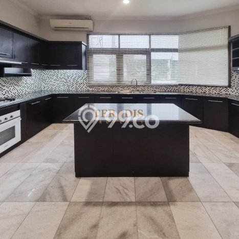 Dijual Rumah Luas Elegan Dengan View Eksklusif di Cipete, Jakarta Selatan Dijual Rumah Luas Elegan Dengan View Eksklusif di Cipete, Jakarta Selatan