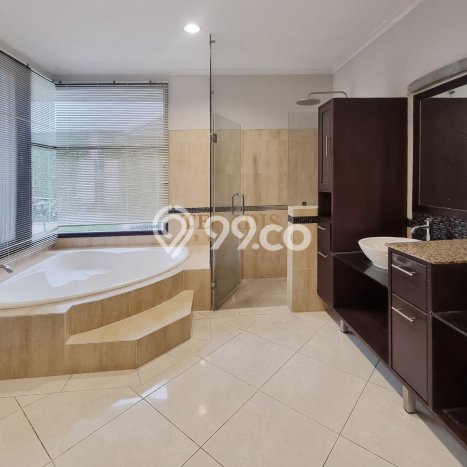 Dijual Rumah Luas Elegan Dengan View Eksklusif di Cipete, Jakarta Selatan Dijual Rumah Luas Elegan Dengan View Eksklusif di Cipete, Jakarta Selatan