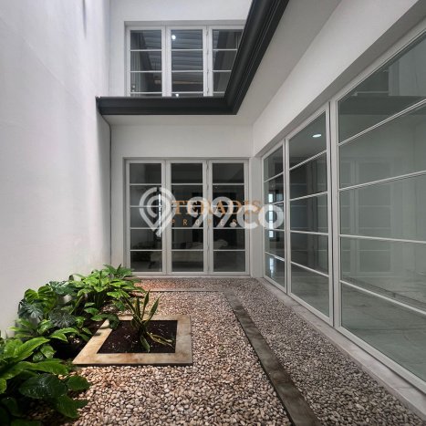 Rumah Sewa Jakarta Selatan LT 280m2 LB 270m2 Kawasan Bangka Rumah Sewa Jakarta Selatan LT 280m2 LB 270m2 Kawasan Bangka