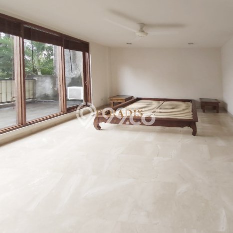 Jarang Ada! Rumah Sewa 4 Kamar Nyaman Siap Huni Kemang Jarang Ada! Rumah Sewa 4 Kamar Nyaman Siap Huni Kemang