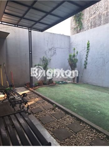 Rumah sewa siap pakai 4 KT di Cibubur, Bekasi Rumah sewa siap pakai 4 KT di Cibubur, Bekasi