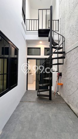 Hot Offer Hunian Premium Ideal dan Luas di BSD, Tangerang Selatan Hot Offer Hunian Premium Ideal dan Luas di BSD, Tangerang Selatan