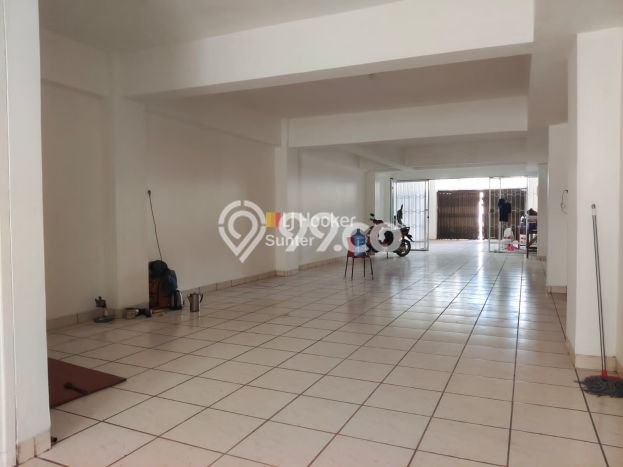 Untuk Dijual! Ruko di Pangeran Jayakarta Jakarta Pusat LT 150m2 / LB 0m2 Kawasan Strategis Untuk Dijual! Ruko di Pangeran Jayakarta Jakarta Pusat LT 150m2 / LB 0m2 Kawasan Strategis