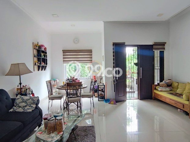 Rumah Minimalis LB/LT 240m2/93m2 Dijual di Sunter, Jakarta Utara Rumah Minimalis LB/LT 240m2/93m2 Dijual di Sunter, Jakarta Utara
