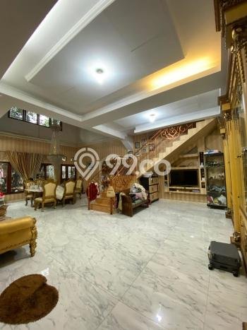 Siap Huni Rumah Mewah 5 Kamar di Kemayoran Dekat ke Mana Pun Siap Huni Rumah Mewah 5 Kamar di Kemayoran Dekat ke Mana Pun