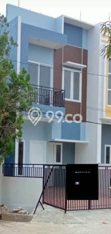 For Sale Rumah 3 Kamar Lokasi Ideal Bagus dan Strategis di Kelapa Gading For Sale Rumah 3 Kamar Lokasi Ideal Bagus dan Strategis di Kelapa Gading