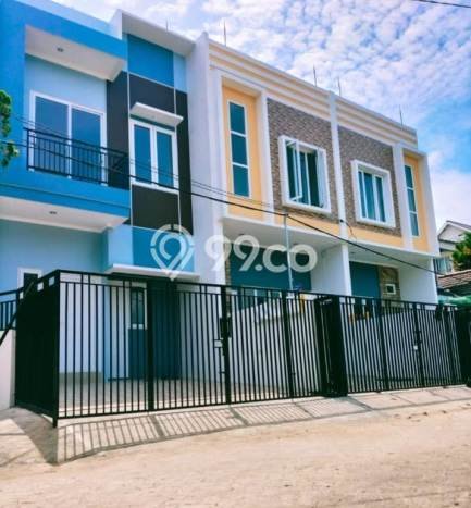 For Sale Rumah 3 Kamar Lokasi Ideal Bagus dan Strategis di Kelapa Gading For Sale Rumah 3 Kamar Lokasi Ideal Bagus dan Strategis di Kelapa Gading
