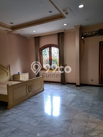 Rumah Elit Modern Tanpa Renovasi di Sunter Jakarta Utara Rumah Elit Modern Tanpa Renovasi di Sunter Jakarta Utara