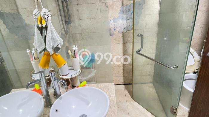 Siap Huni Rumah Mewah 5 Kamar di Kemayoran Dekat ke Mana Pun Siap Huni Rumah Mewah 5 Kamar di Kemayoran Dekat ke Mana Pun