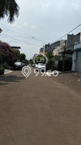 Tanah Dijual Lokasi Strategis di Jakarta Utara dengan Luas 180m2 Tanah Dijual Lokasi Strategis di Jakarta Utara dengan Luas 180m2
