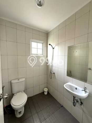 For Sale Hunian Rumah Terawat 4 Kamar di BSD Vanya Park, Tangerang For Sale Hunian Rumah Terawat 4 Kamar di BSD Vanya Park, Tangerang