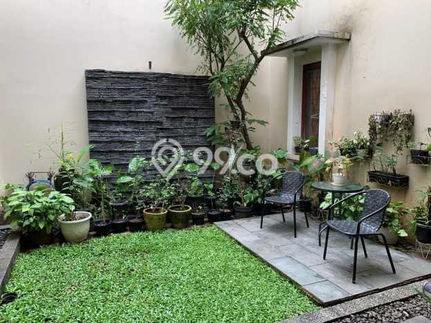 Siap Huni Rumah Mewah 6 Kamar di Pasar Minggu Dekat ke Mana Pun Siap Huni Rumah Mewah 6 Kamar di Pasar Minggu Dekat ke Mana Pun