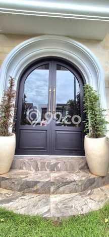 Ready to Use! Luxury House LT 200m2 Desain Elegan di BSD Foresta Ready to Use! Luxury House LT 200m2 Desain Elegan di BSD Foresta
