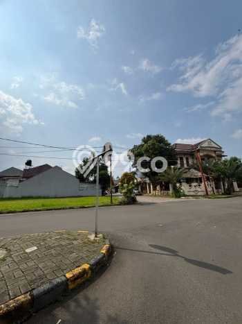 Dijual Rumah Mewah Elegan Dengan View Cantik di Gading Serpong, Tangerang Dijual Rumah Mewah Elegan Dengan View Cantik di Gading Serpong, Tangerang