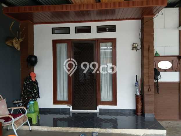 Jual Rumah Bagus Siap Huni LB 110m2 di BSD, Tangerang Selatan Jual Rumah Bagus Siap Huni LB 110m2 di BSD, Tangerang Selatan