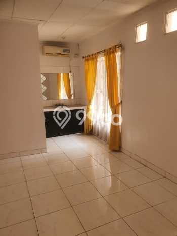 Rumah Luxury Modern Siap Huni di BSD Kencana Loka Tangerang Rumah Luxury Modern Siap Huni di BSD Kencana Loka Tangerang