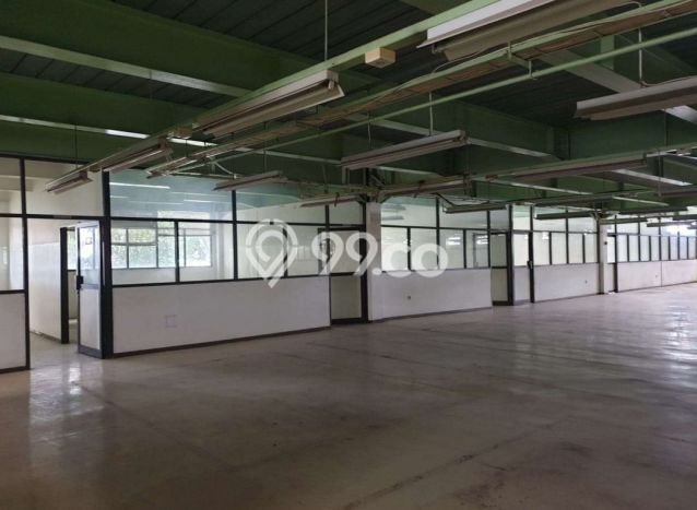 Gudang Kawasan Komersial di BSD, Luas 5000m², Ramai Gudang Kawasan Komersial di BSD, Luas 5000m², Ramai