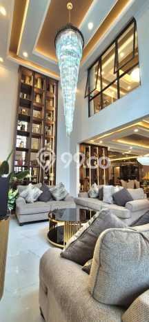 Ready to Use! Luxury House LT 200m2 Desain Elegan di BSD Foresta Ready to Use! Luxury House LT 200m2 Desain Elegan di BSD Foresta